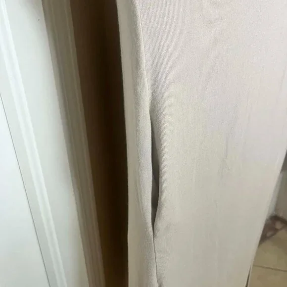 Italian Beige or Black Dress with Pockets and Split in Front (E9) - Picture 4 of 11